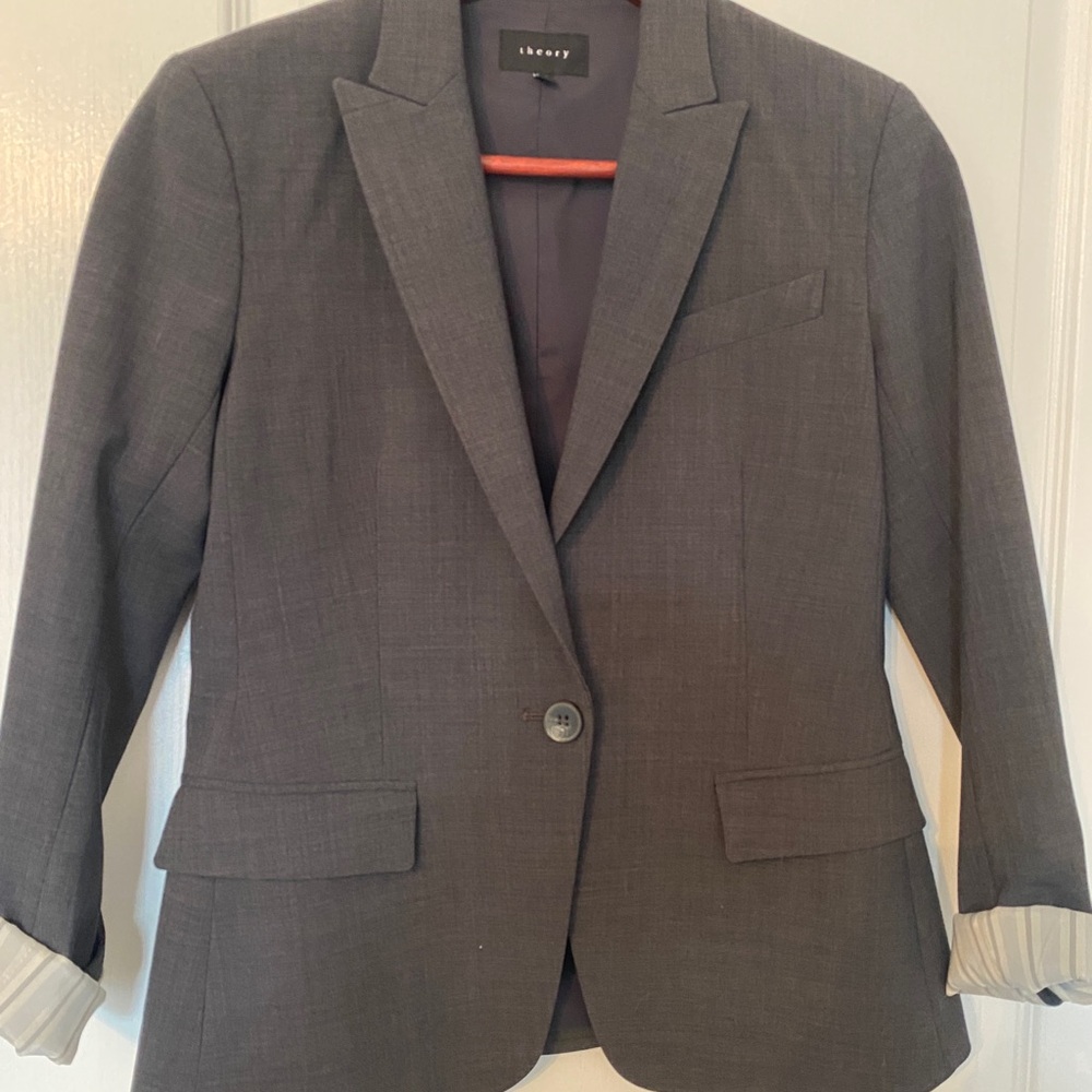 Theory Gray Tailored Blazer with Notched Lapel